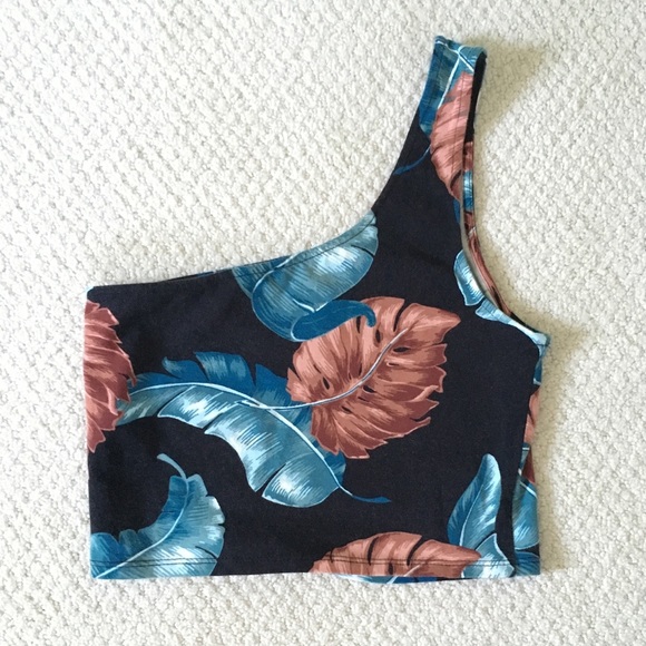 Forever 21 one shoulder crop top - Picture 2 of 3